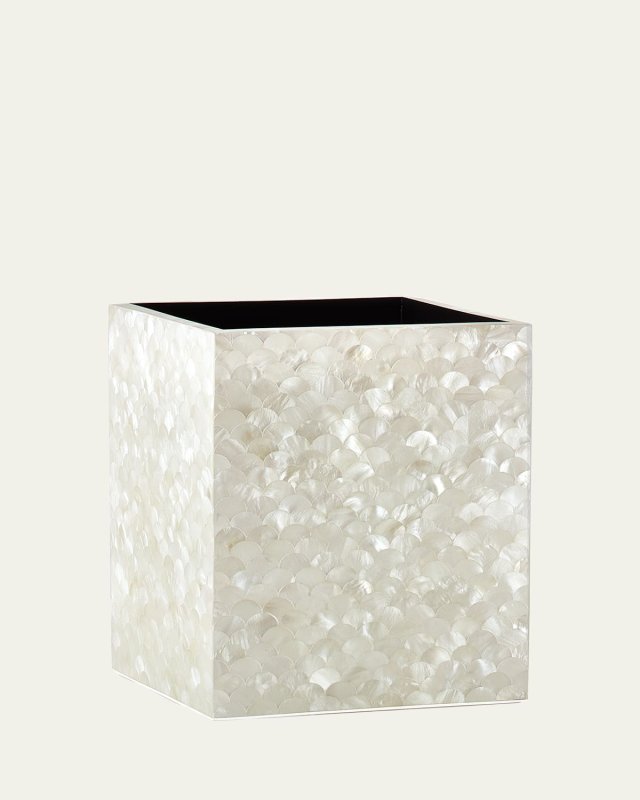 Poisson Wastebasket